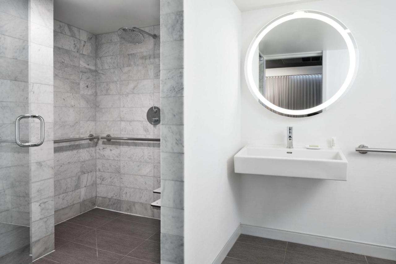 Hotel Le Meridien Chicago - Oakbrook Center